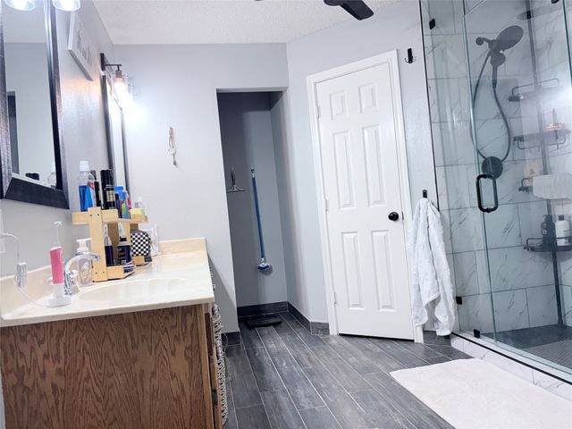 1200 Oak Tree Lane, Weatherford, TX 76086