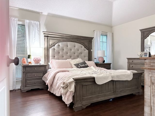 1200 Oak Tree Lane, Weatherford, TX 76086