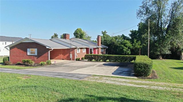 5386 Braxton Craven Road, Trinity, NC 27370