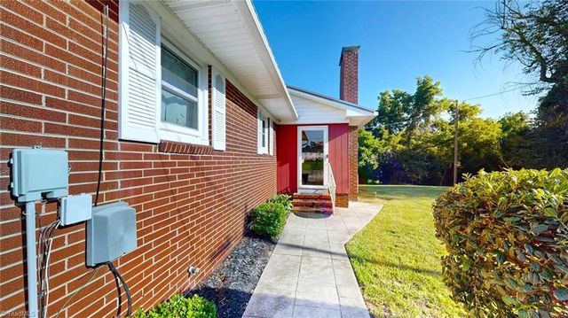 5386 Braxton Craven Road, Trinity, NC 27370