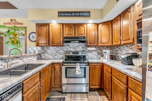 103 Weber Court, Franklin, IN 46131