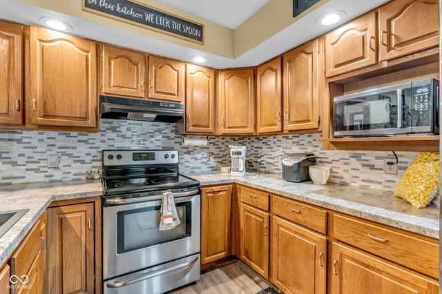 103 Weber Court, Franklin, IN 46131