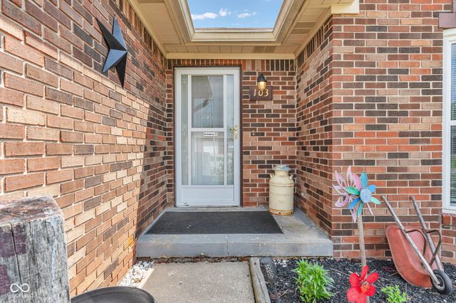 103 Weber Court, Franklin, IN 46131