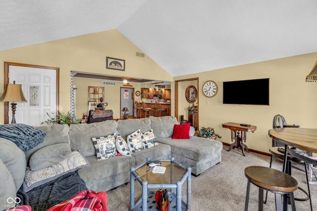 103 Weber Court, Franklin, IN 46131