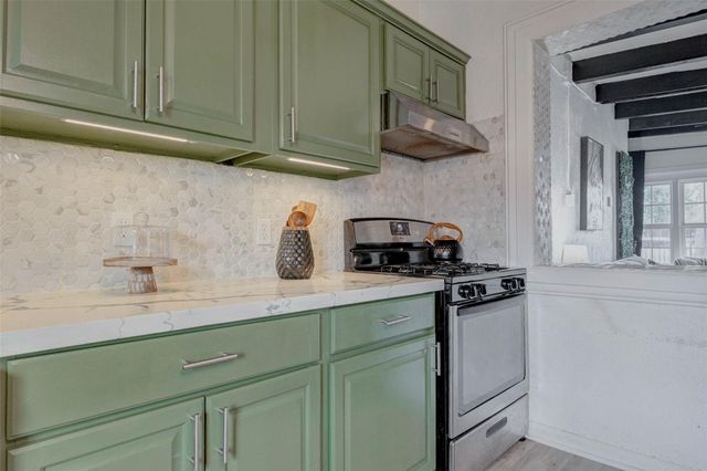 4815 Edfield Street, Houston, TX 77033