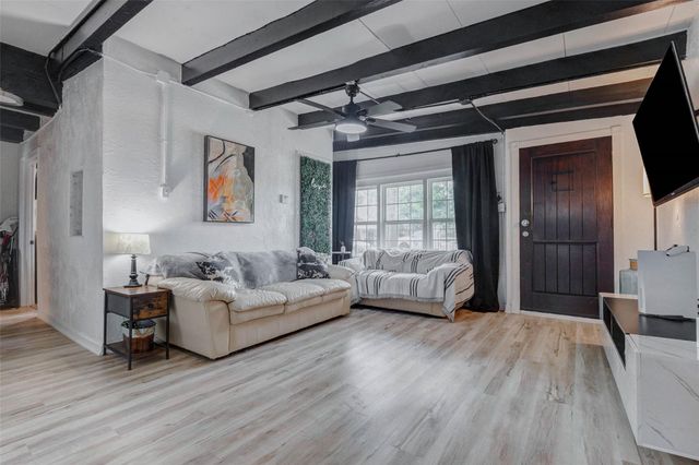 4815 Edfield Street, Houston, TX 77033