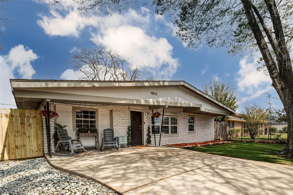 4815 Edfield Street, Houston, TX 77033