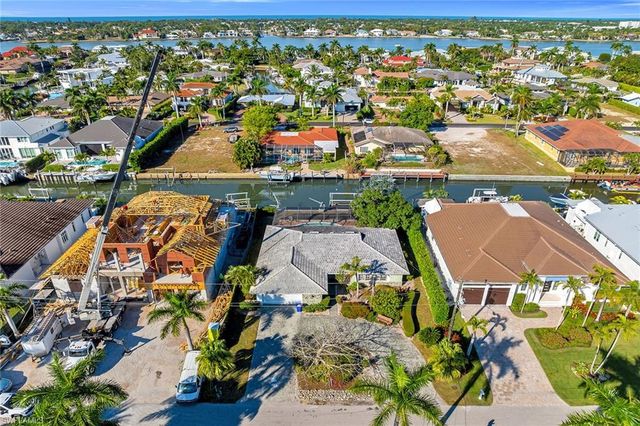 2170 Snook DR, Naples, FL 34102