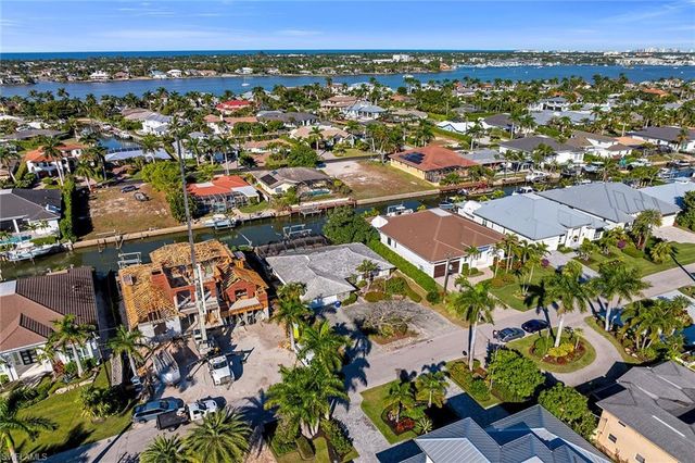 2170 Snook DR, Naples, FL 34102