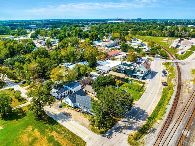 106 Spring School Road, Spring, TX 77373