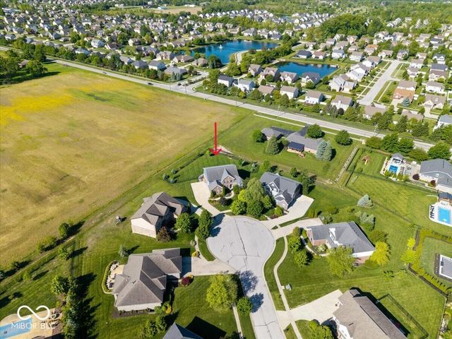 1524 Anon Court, Greenwood, IN 46143