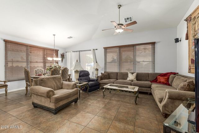 4029 W SAINT ANNE Avenue, Phoenix, AZ 85041