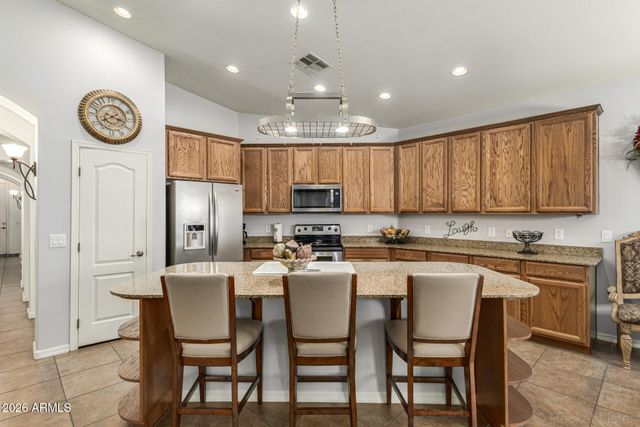 4029 W SAINT ANNE Avenue, Phoenix, AZ 85041