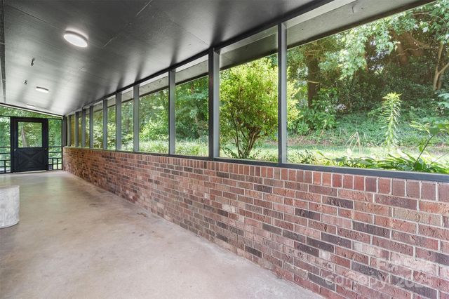 109 Joe Teague Road, Hickory, NC 28601