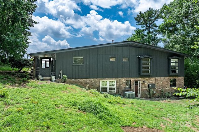 109 Joe Teague Road, Hickory, NC 28601