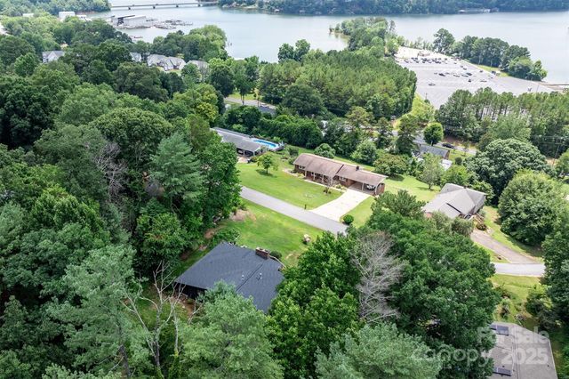 109 Joe Teague Road, Hickory, NC 28601