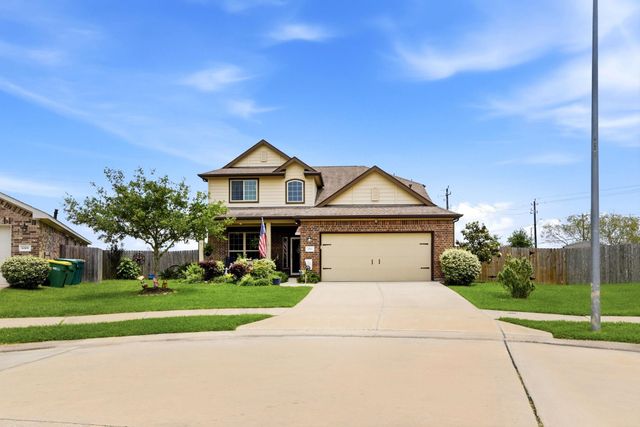693 Forest Bend Lane, La Marque, TX 77568