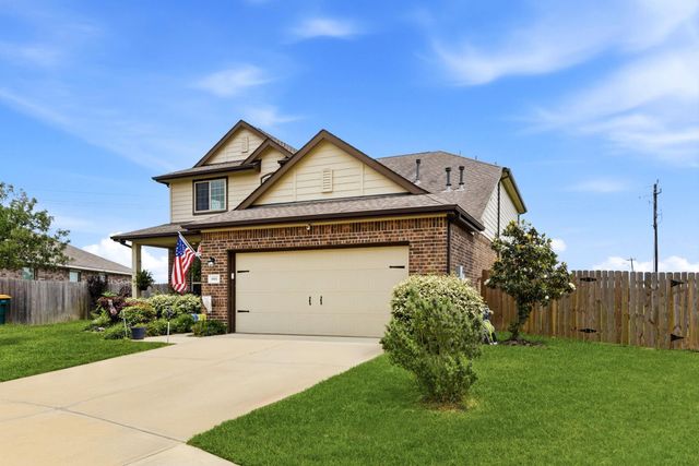 693 Forest Bend Lane, La Marque, TX 77568
