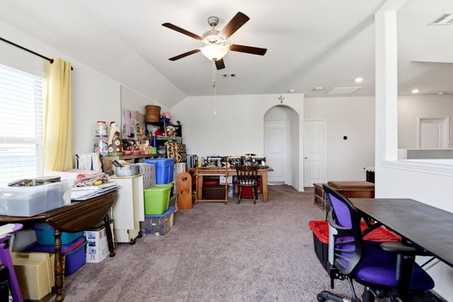693 Forest Bend Lane, La Marque, TX 77568
