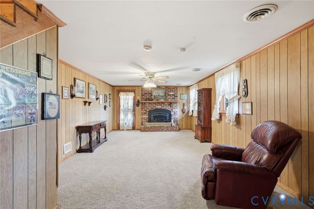 9315 Plymouth Pl, Mechanicsville, VA 23116