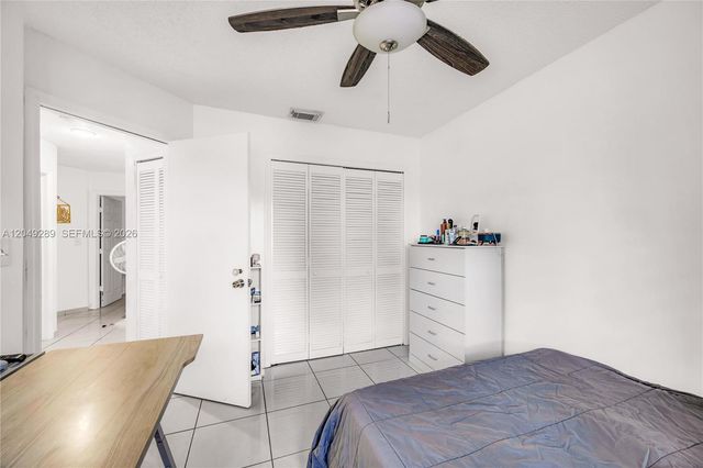 7256 W 34th Ln, Hialeah, FL 33018