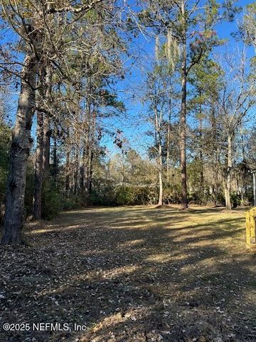 43347 LARSEN Road, Callahan, FL 32011