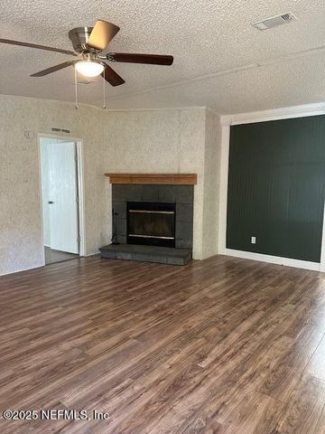 43347 LARSEN Road, Callahan, FL 32011