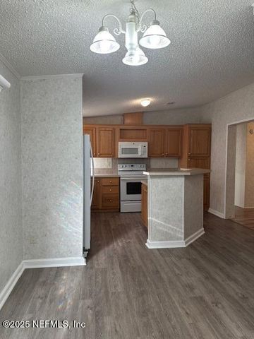 43347 LARSEN Road, Callahan, FL 32011