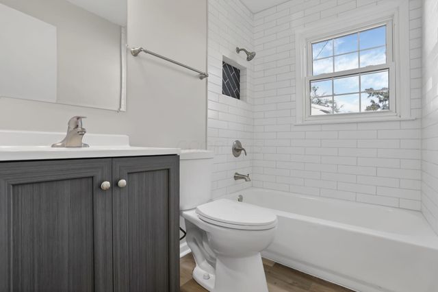 2779 Gibson Drive, Columbus, OH 43207