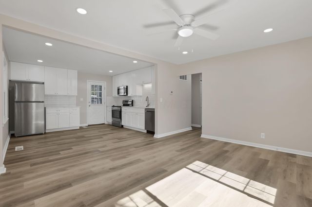 2779 Gibson Drive, Columbus, OH 43207