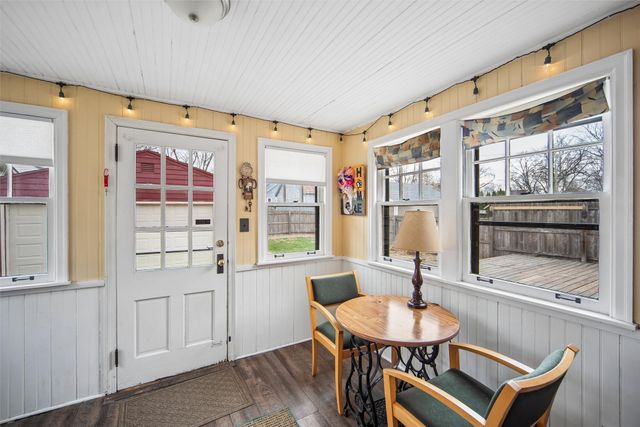 924 39th Street, Des Moines, IA 50312