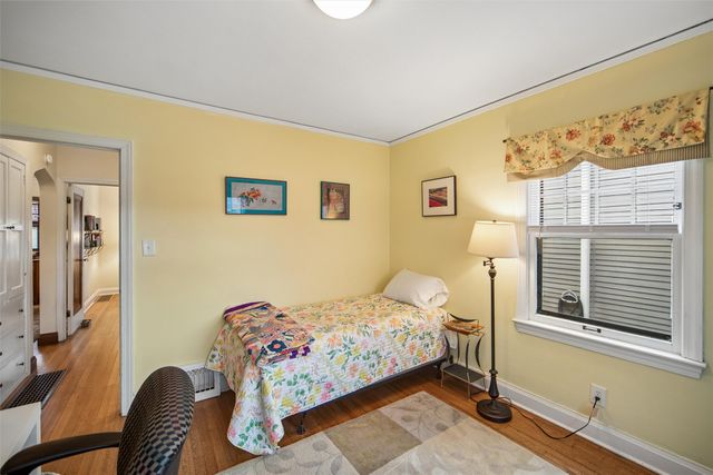 924 39th Street, Des Moines, IA 50312