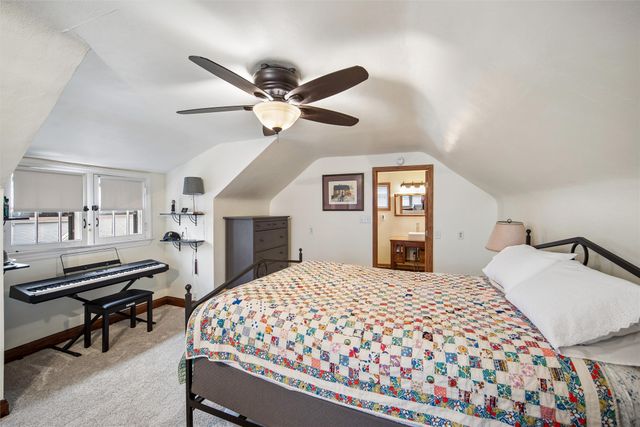 924 39th Street, Des Moines, IA 50312