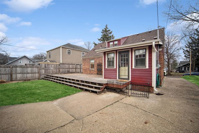 924 39th Street, Des Moines, IA 50312