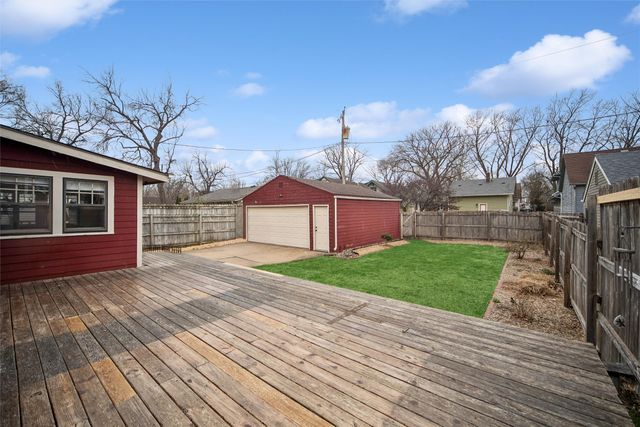 924 39th Street, Des Moines, IA 50312