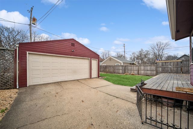 924 39th Street, Des Moines, IA 50312