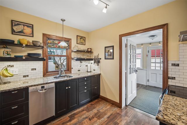 924 39th Street, Des Moines, IA 50312