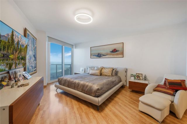 19333 E Collins Avenue 1202, Sunny Isles Beach, FL 33160