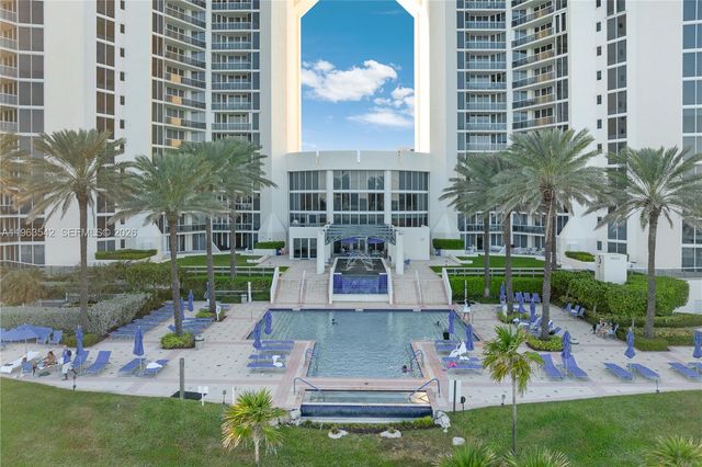 19333 E Collins Avenue 1202, Sunny Isles Beach, FL 33160