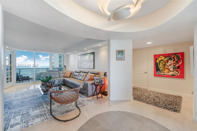 19333 E Collins Avenue 1202, Sunny Isles Beach, FL 33160