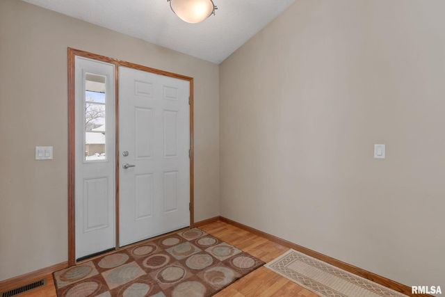 6112 34TH Avenue A Court, Moline, IL 61265