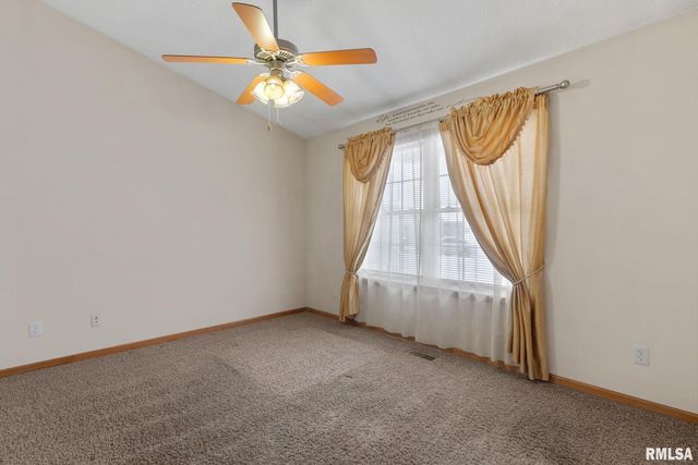 6112 34TH Avenue A Court, Moline, IL 61265