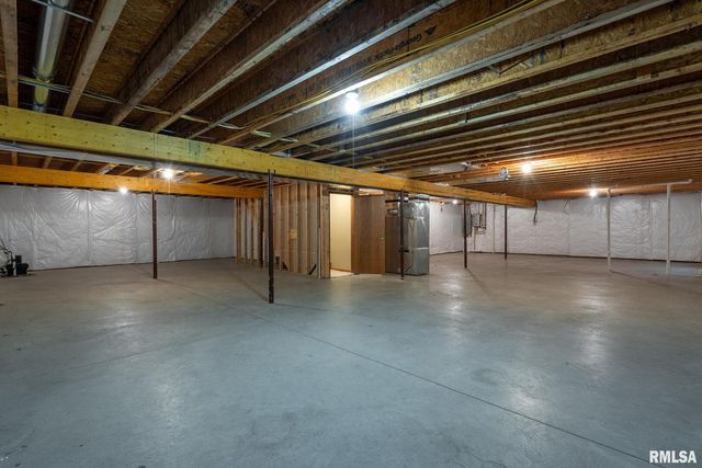 6112 34TH Avenue A Court, Moline, IL 61265