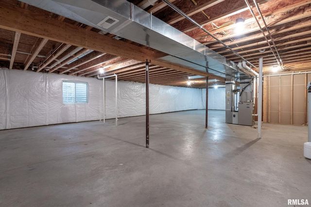 6112 34TH Avenue A Court, Moline, IL 61265