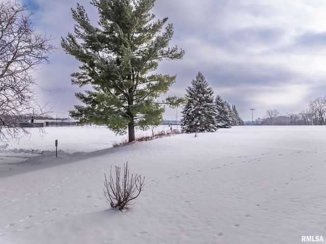 6112 34TH Avenue A Court, Moline, IL 61265