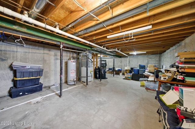 6900 Franklin Farmer Way, Louisville, KY 40229