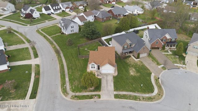 6900 Franklin Farmer Way, Louisville, KY 40229