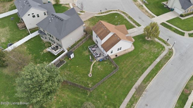 6900 Franklin Farmer Way, Louisville, KY 40229