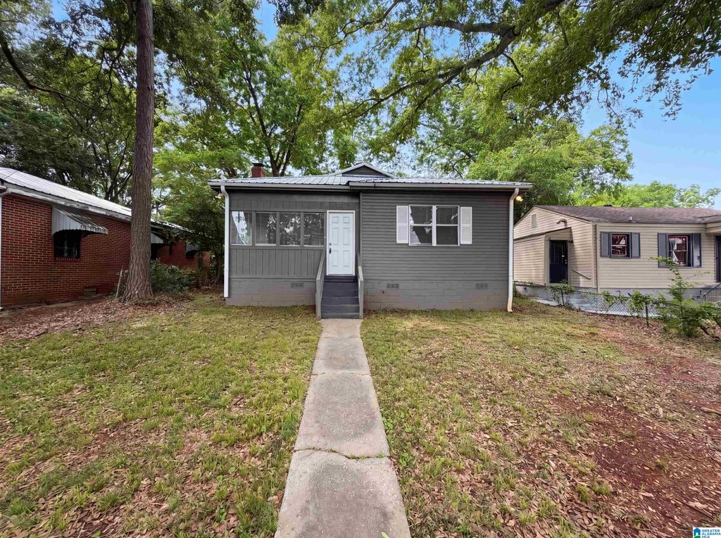 206 HIGHWAY AVENUE, Midfield, AL 35228