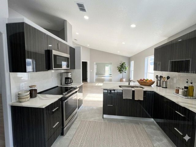 51 SURA BOULEVARD, Orlando, FL 32809